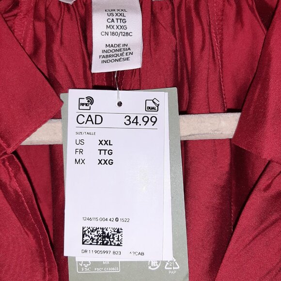 H&M red vneck blouse - Picture 2 of 5